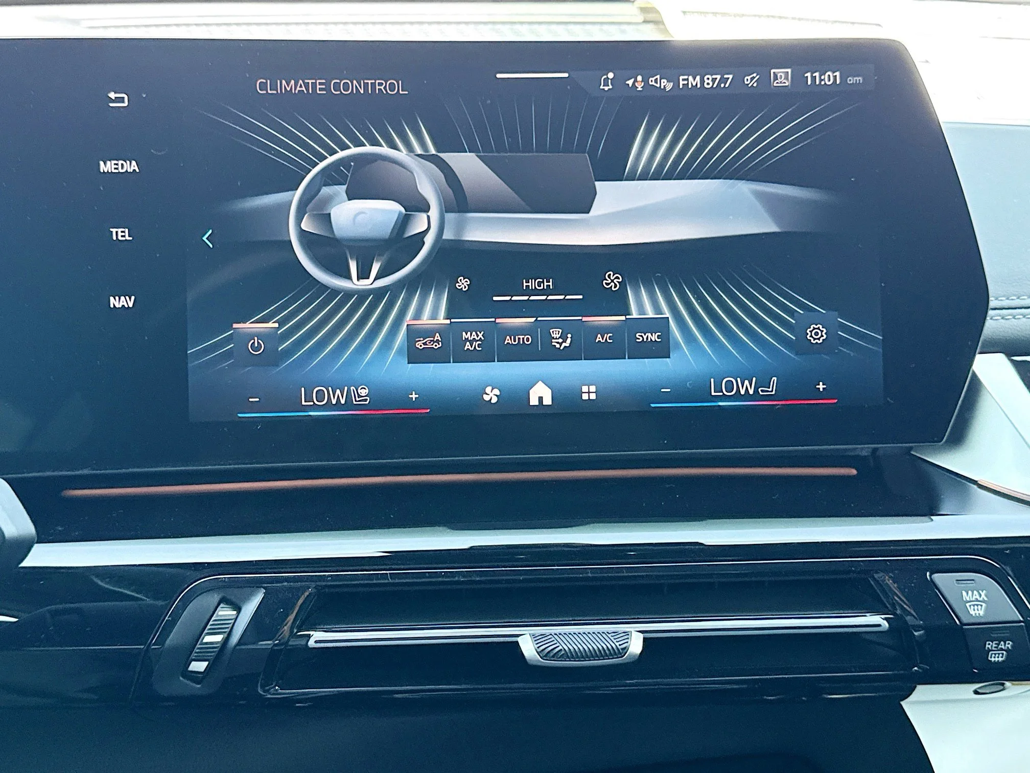 New 2026 Jet Black BMW xDrive28i image 28