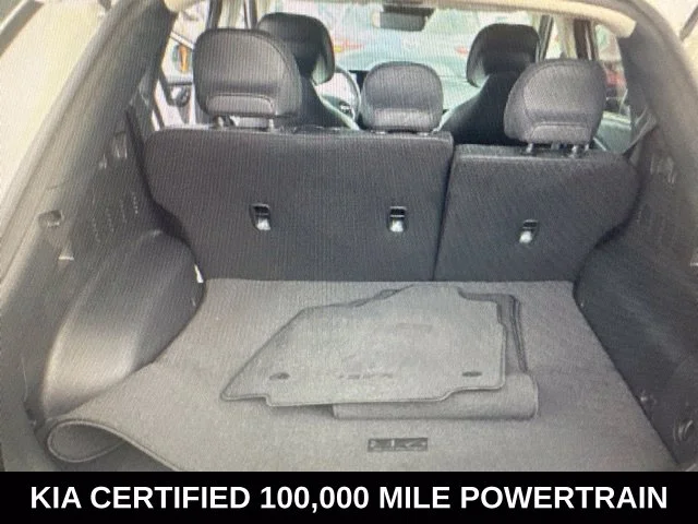Used 2024 White Kia Light image 5