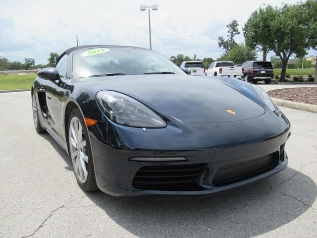 Used 2019 Blue Porsche Base image 3