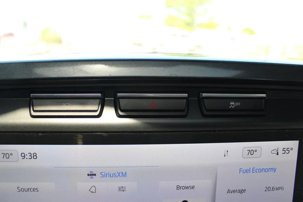 Used 2023 Gray Ford XLT image 31
