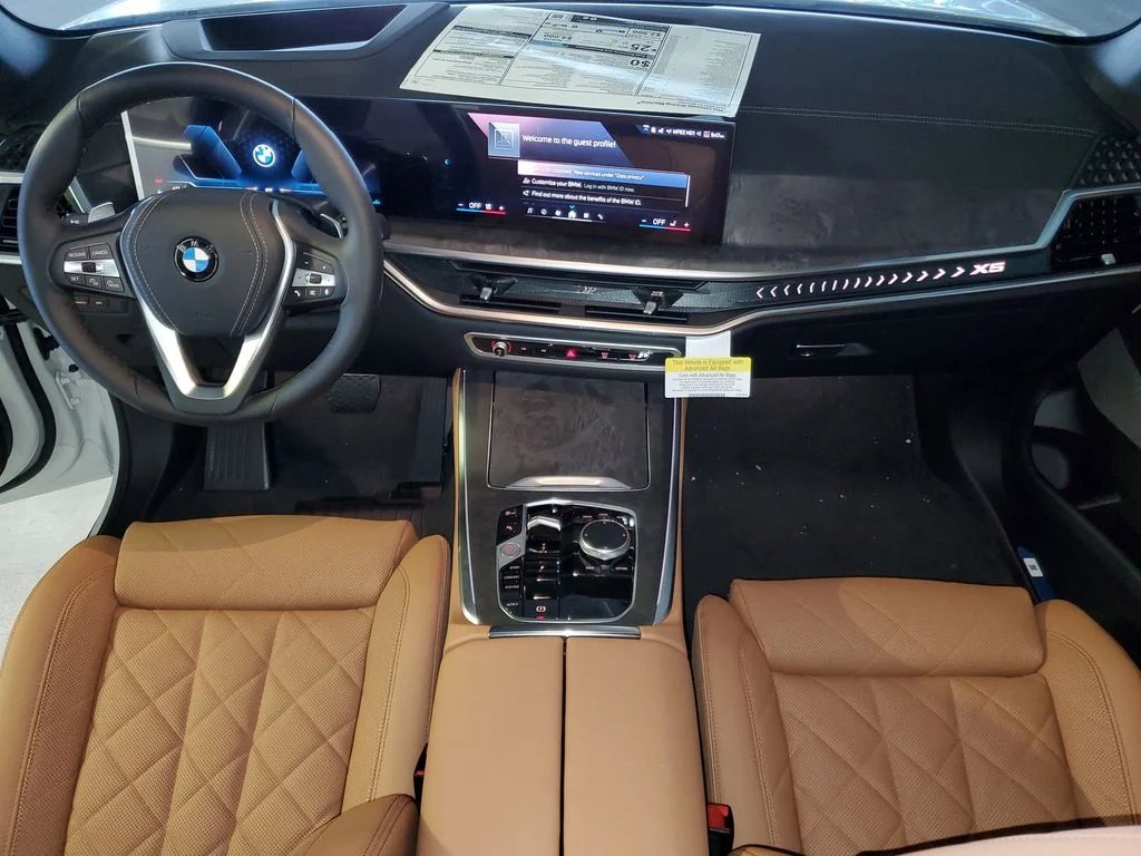Used 2026 White BMW sDrive40i image 13