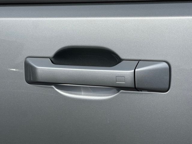 Used 2024 Silver Hyundai SEL image 13