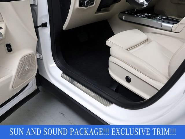 Used 2026 Polar White Mercedes-Benz GLB 250 image 25