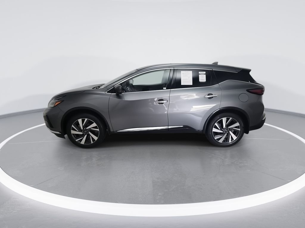 Used 2024 Gray Nissan SL image 5