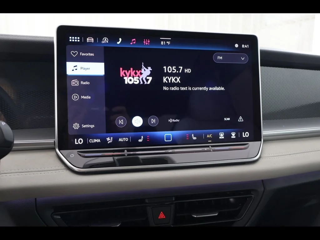 New 2026 Black Volkswagen 2.0T SE image 17