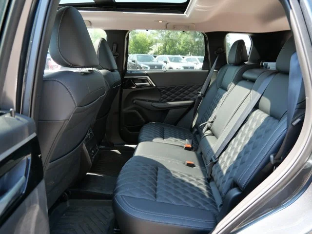 Certified Used 2025 Graphite Gray Mitsubishi SEL image 11