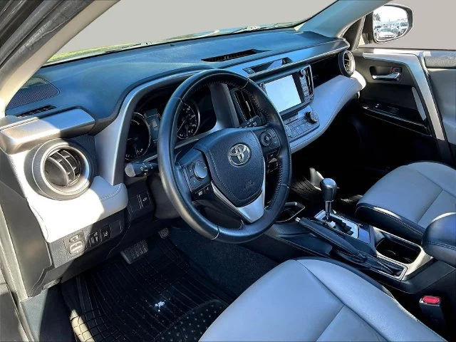 Used 2018 Gray Toyota Limited image 19