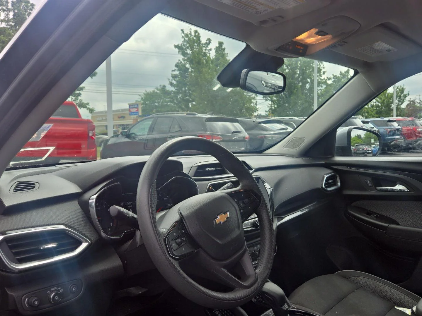 Used 2023 STERLING GRAY METALLIC Chevrolet LT image 3