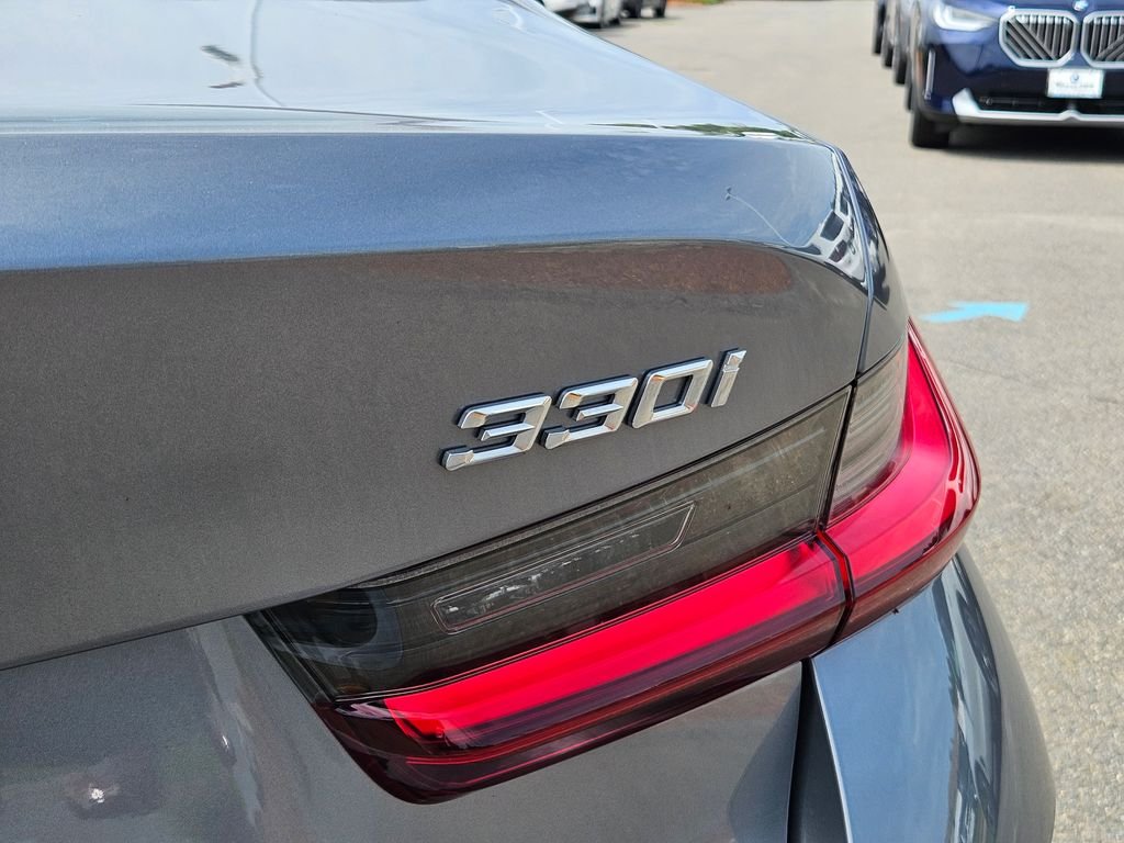 Used 2023 Skyscraper Grey Metallic BMW 330i xDrive image 10