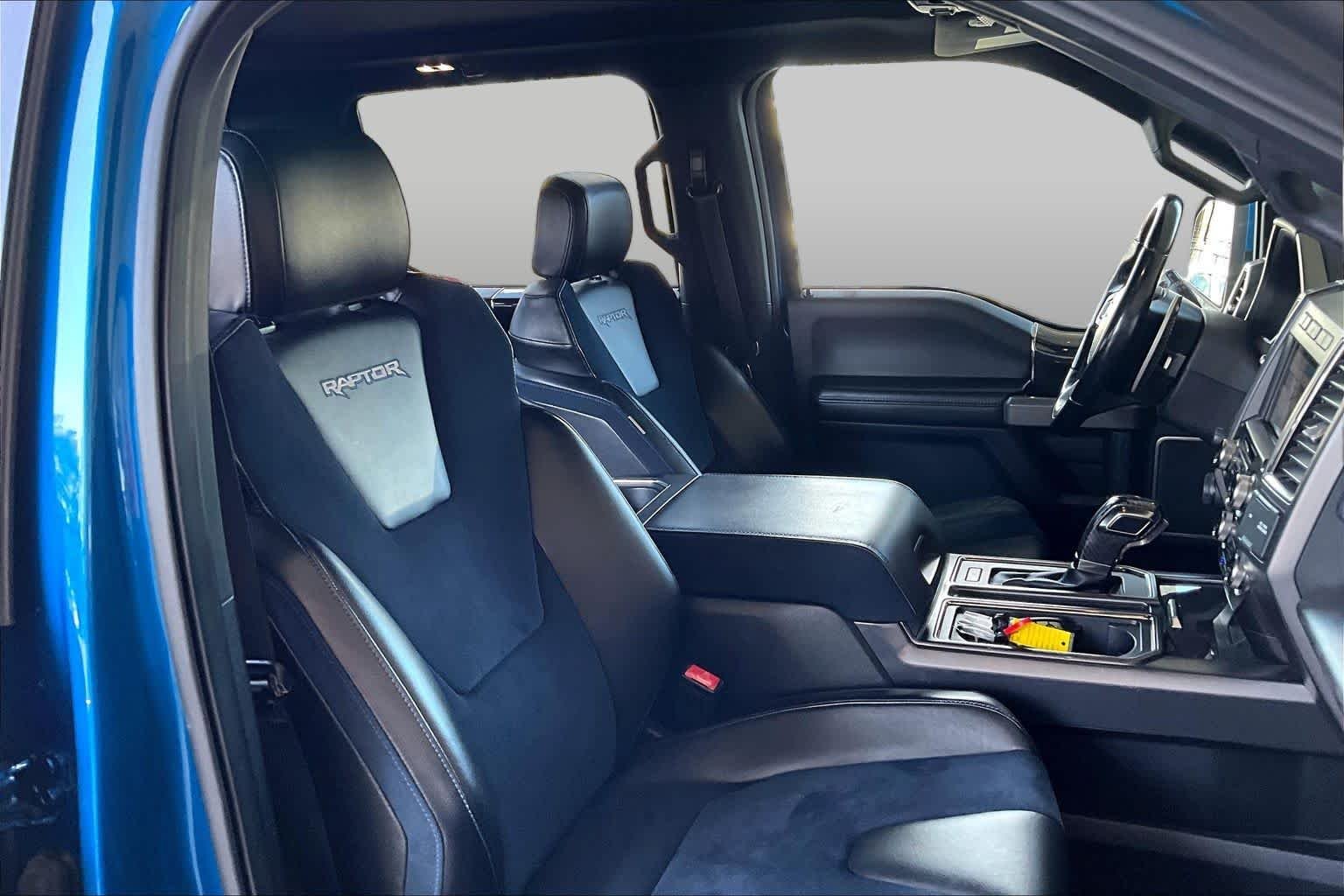 Used 2019 Velocity Blue Ford Raptor image 9