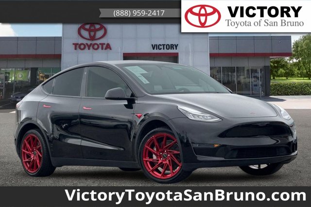 2023 Tesla Model Y Long Range