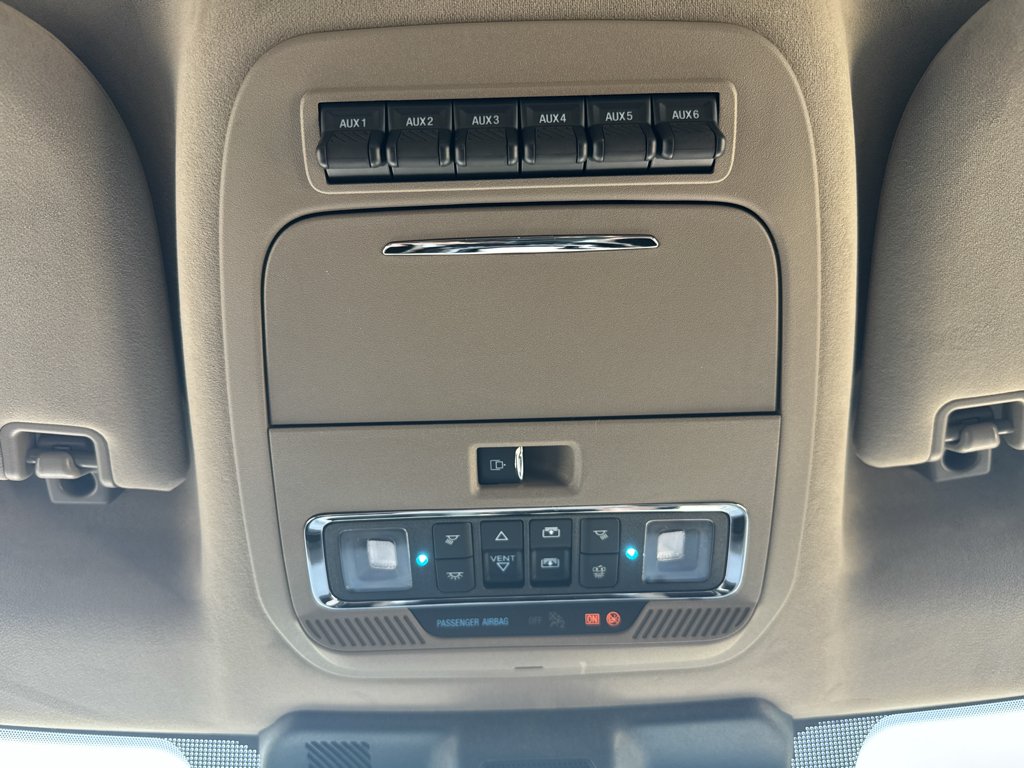 2025 Ford F-350 Super Duty Platinum - Photo 32