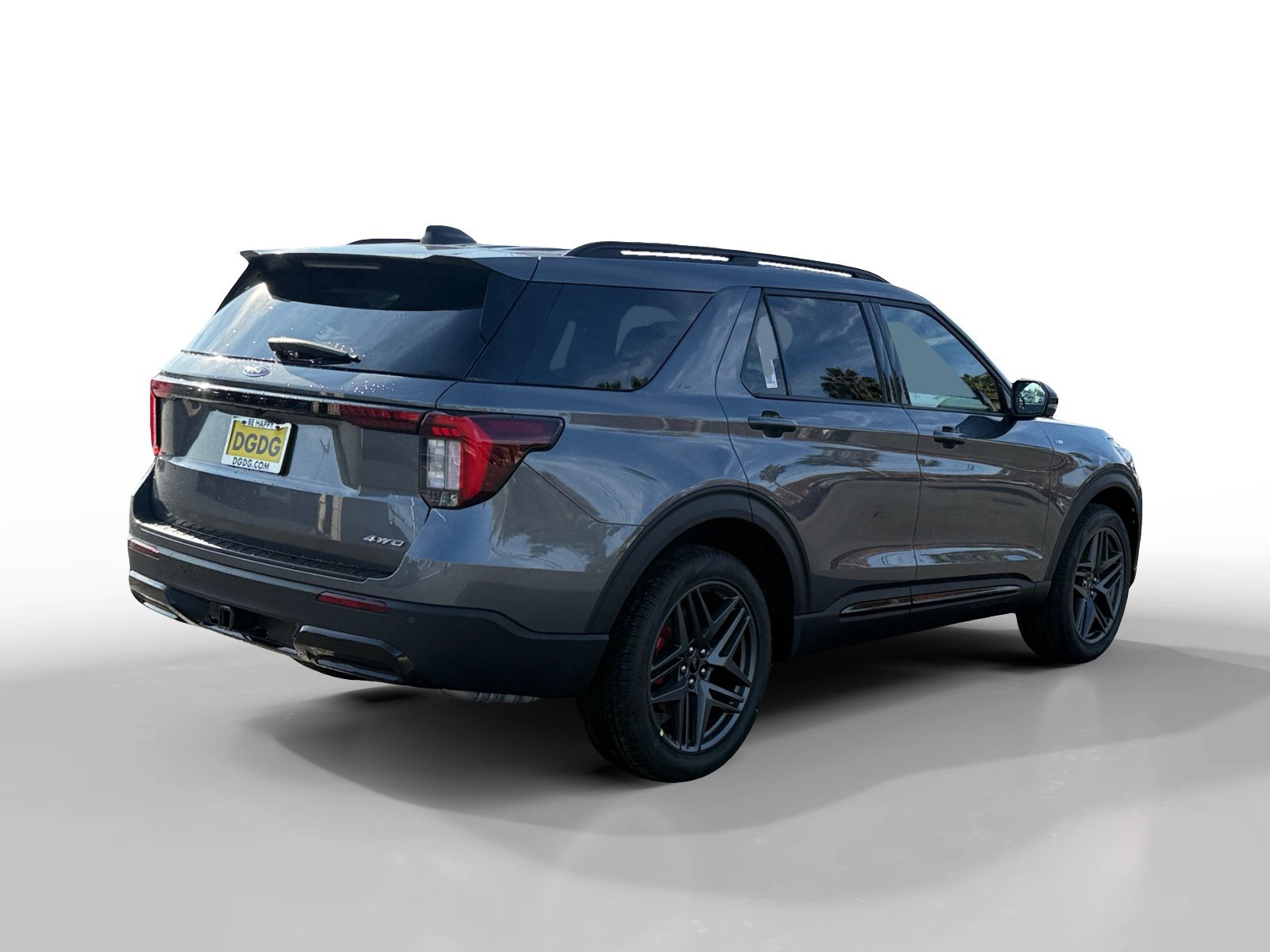 New 2026 CARBONIZED GRAY METALLIC Ford ST-Line image 5