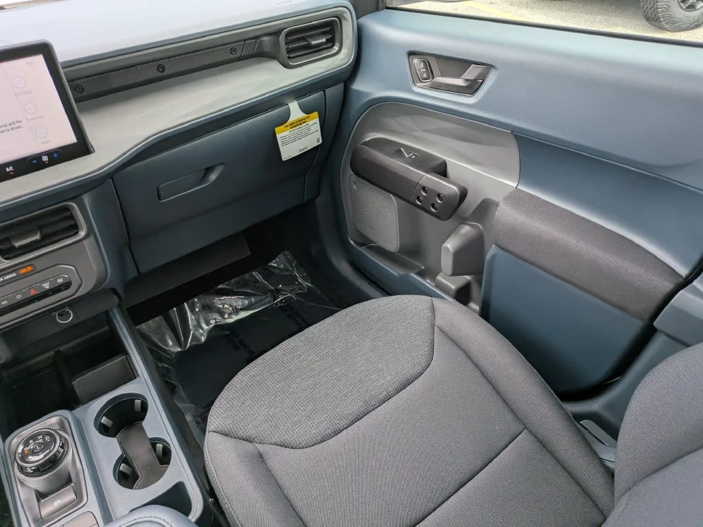 New 2026 Oxford White Ford XL image 15