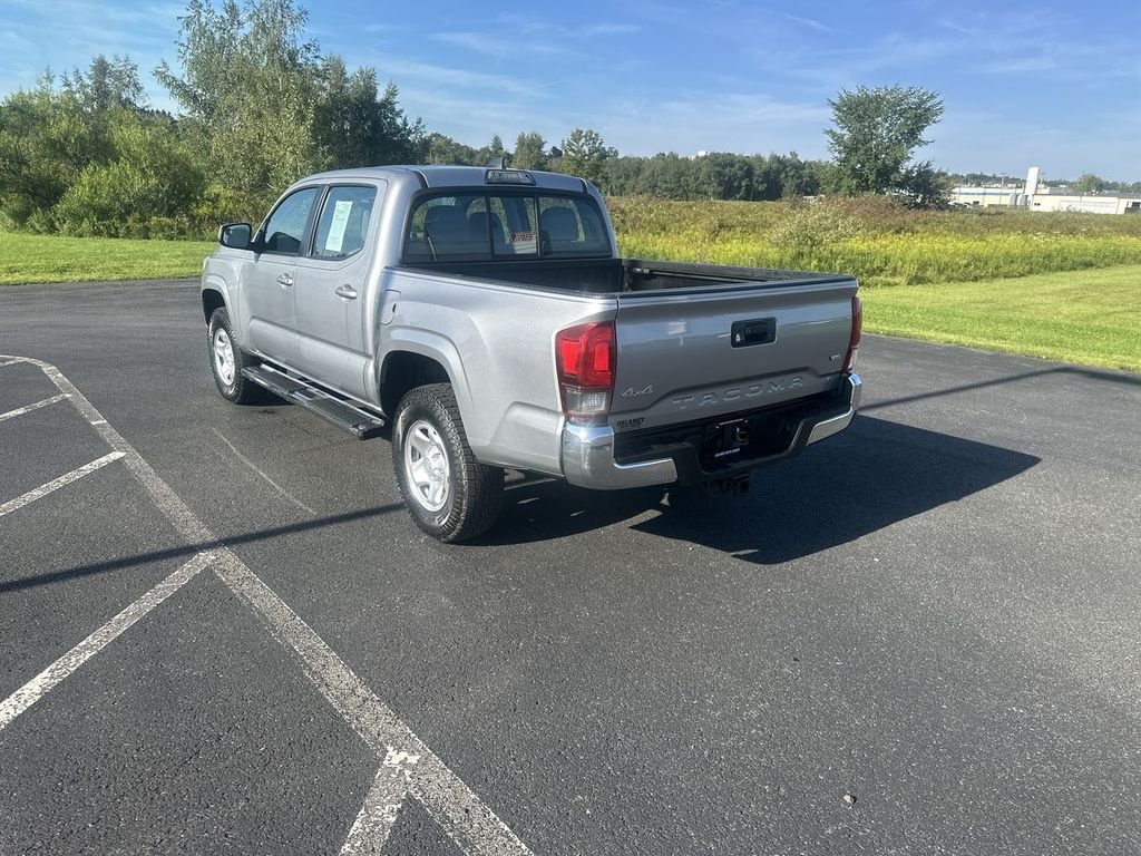 Used 2018 Silver Toyota SR image 6