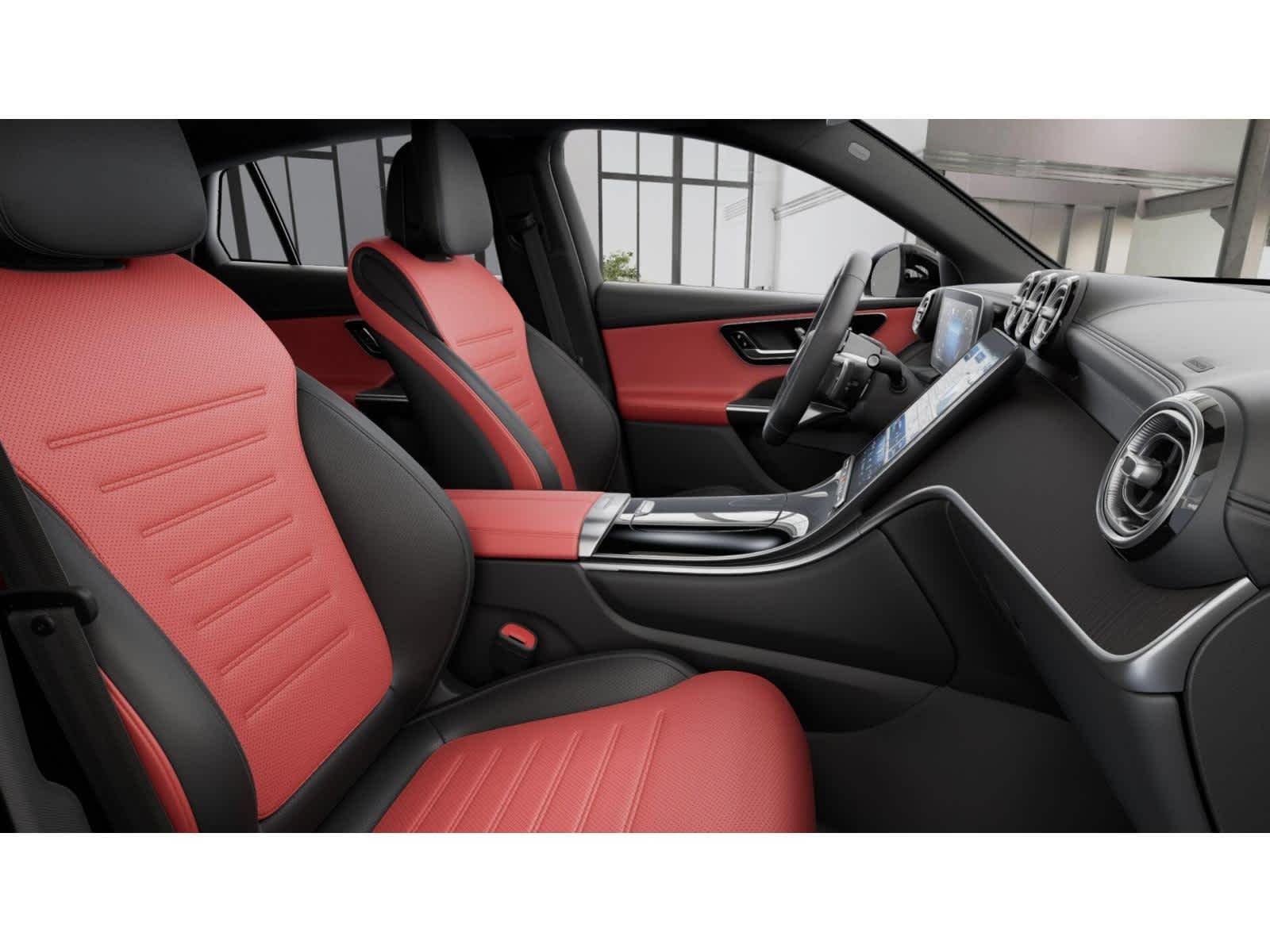 New 2027 Polar White Mercedes-Benz GLC 300 image 4
