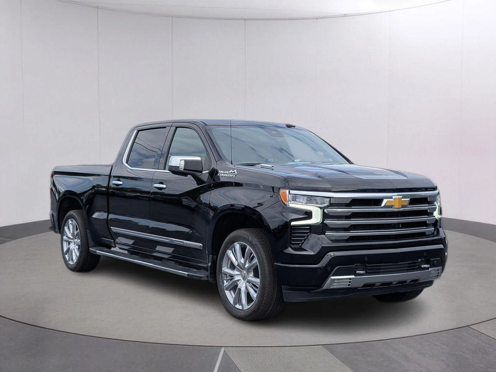 Used 2024 Black Chevrolet High Country image 8