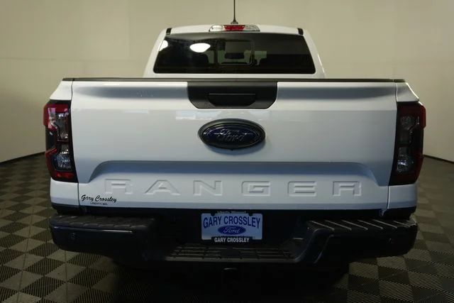 New 2026 Oxford White Ford Lariat® image 4