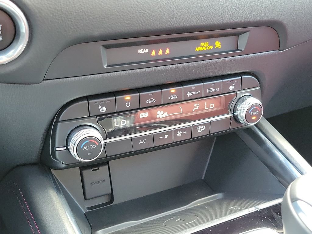 Used 2025 Gray Mazda 2.5 S Carbon Edition image 27
