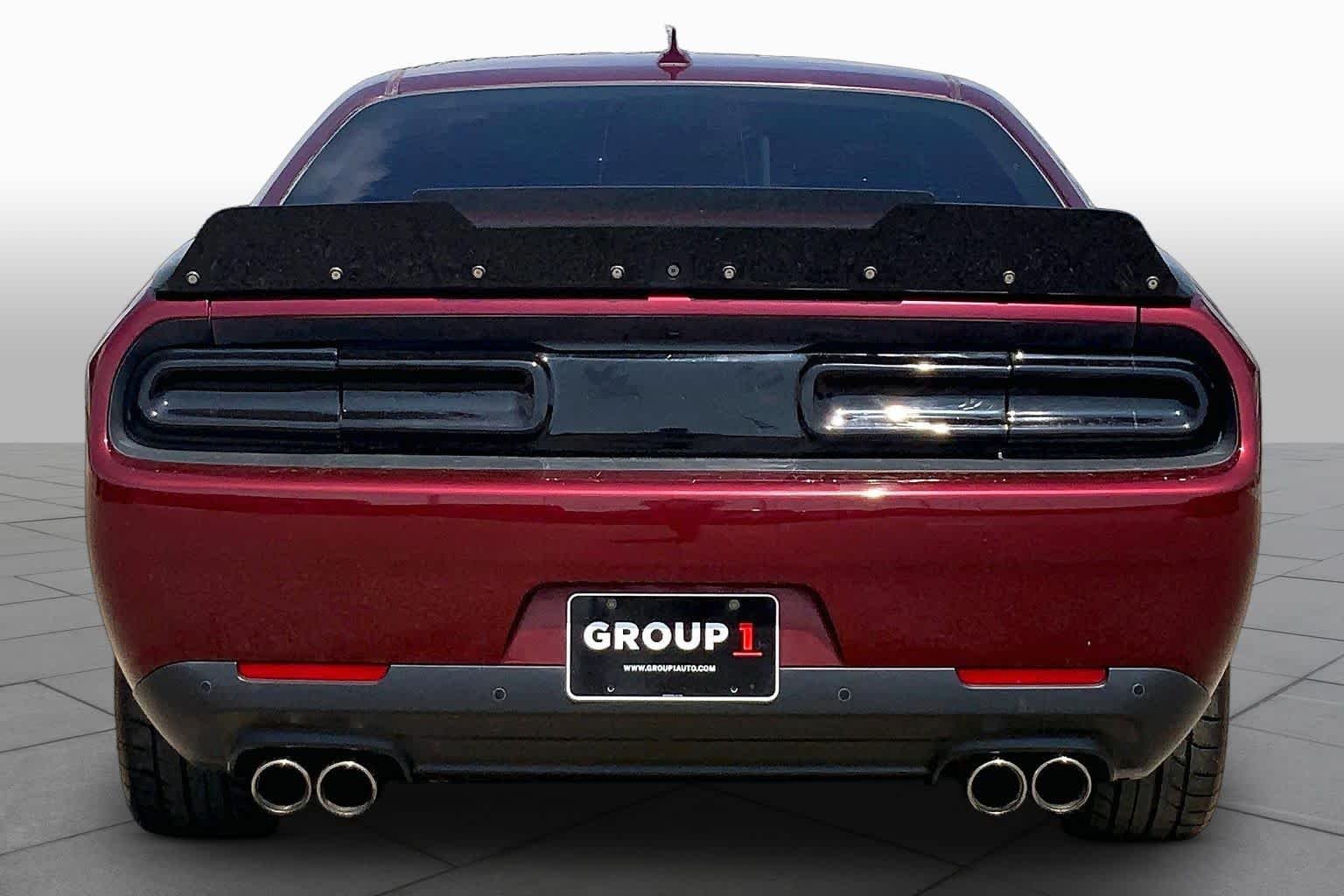 Used 2018 Octane Red Pearlcoat Dodge R/T Scat Pack image 5