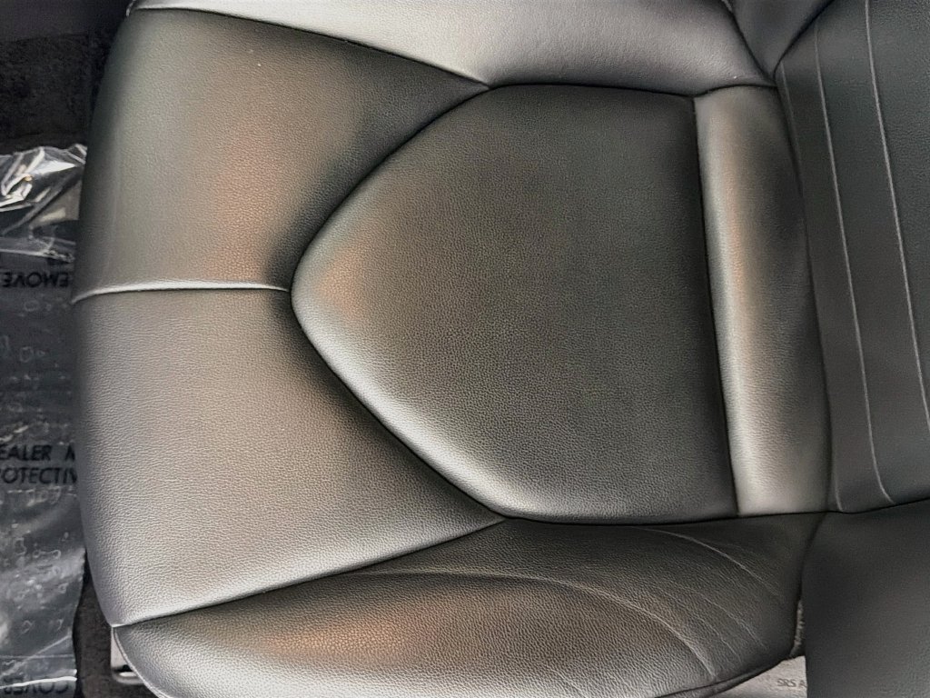 Used 2021  Toyota XLE image 20