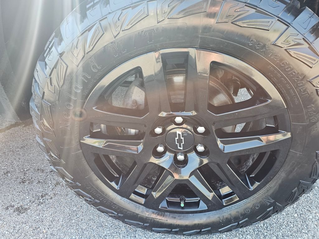 Used 2023 Black Chevrolet Trail Boss image 22