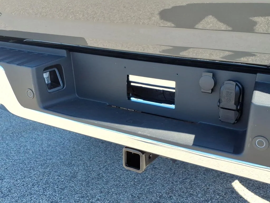 New 2026 Marsh Gray Ford Lariat image 6