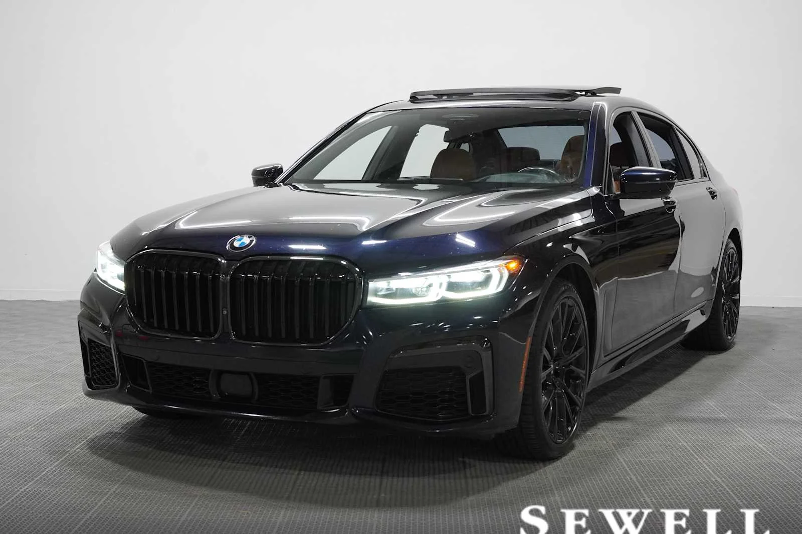 2022 BMW 7 Series 750i xDrive's photo
