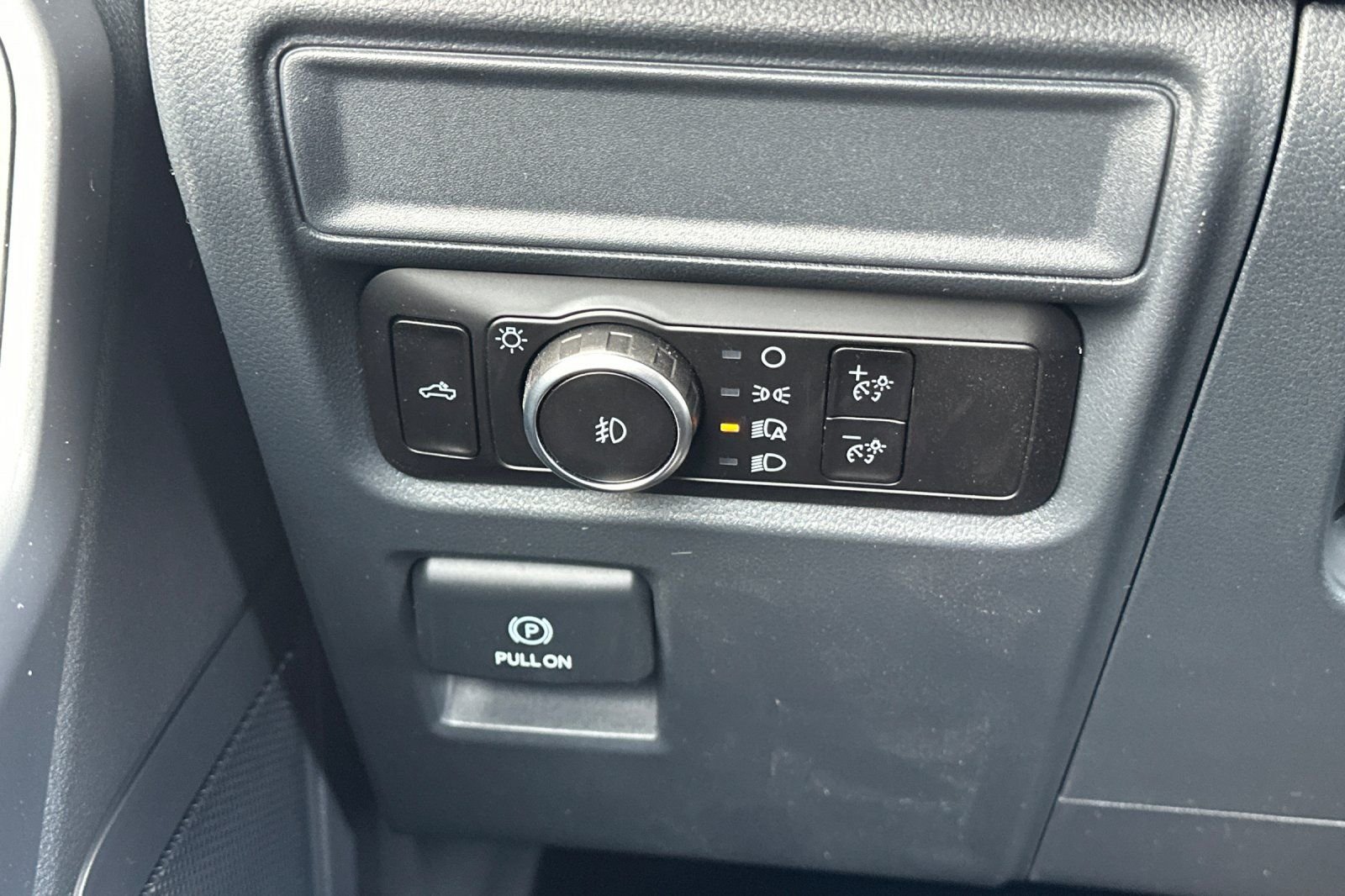 New 2026 Gray Ford XLT image 25
