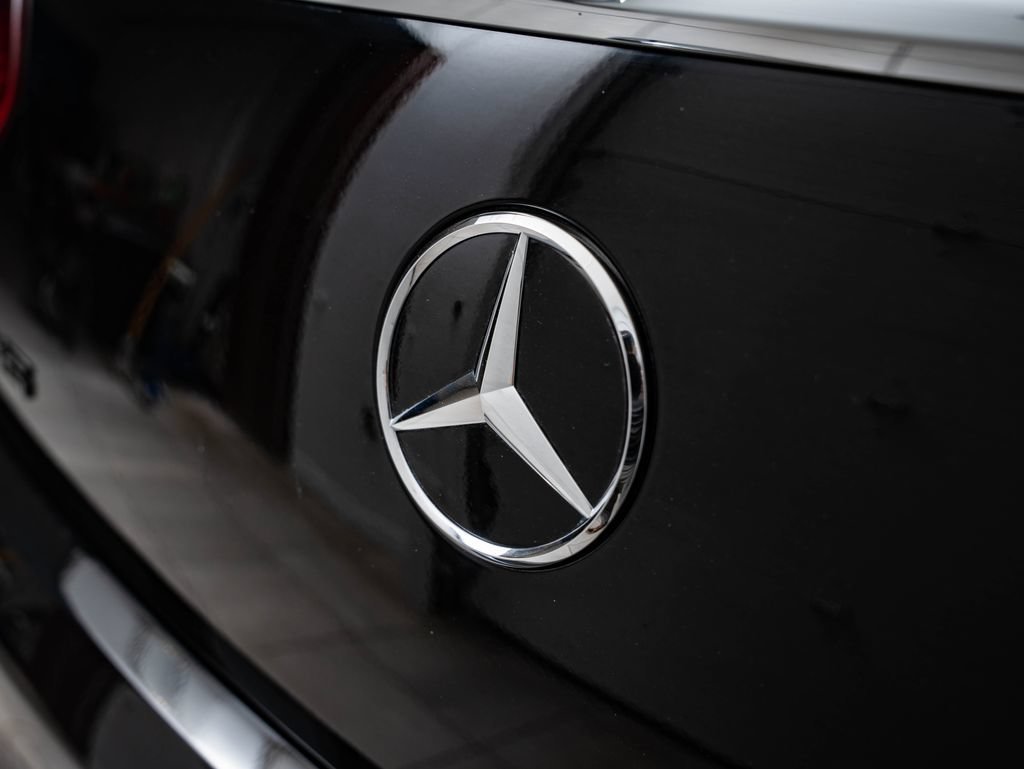 Used 2019 Black Mercedes-Benz GLE 43 AMG® image 18