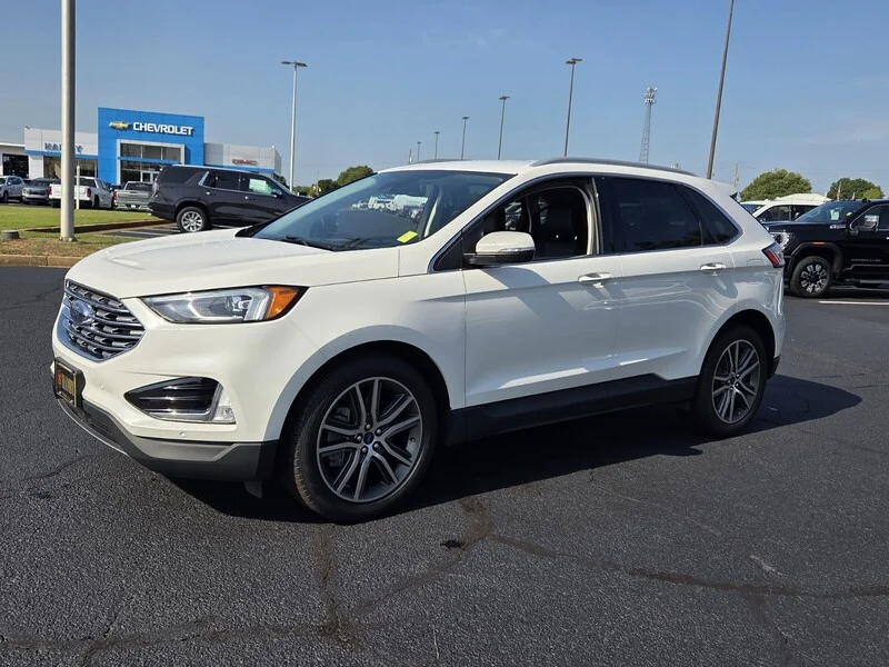 Used 2021 White Metallic FORD TITANIUM image 3