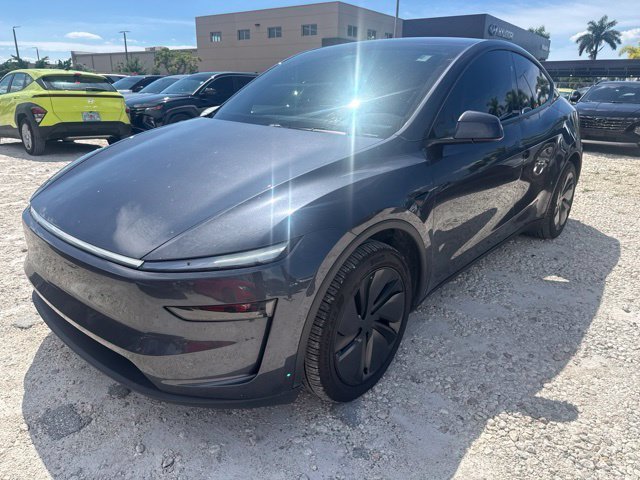 Used 2026  Tesla  image 1
