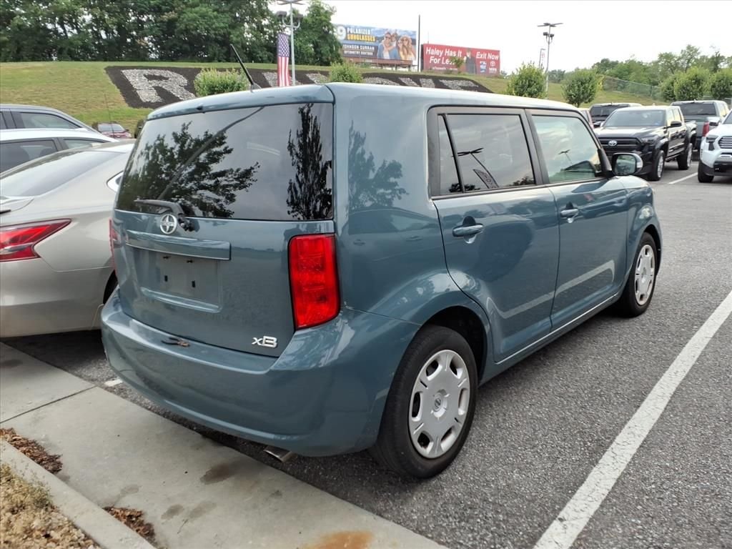 Used 2010 Blue Scion Base image 2