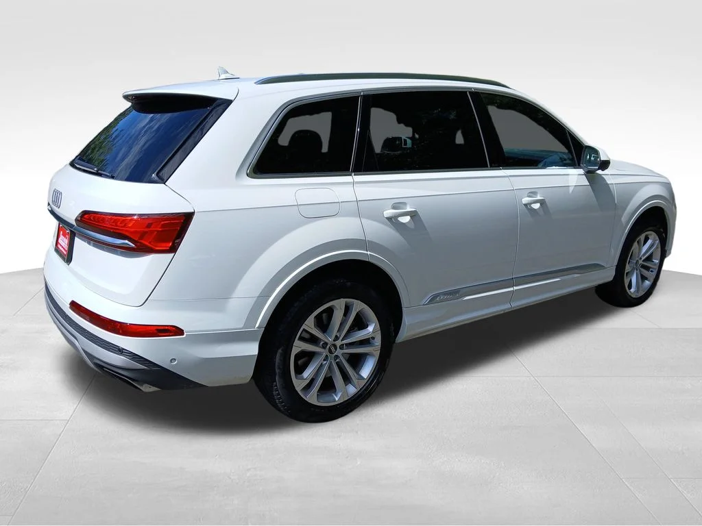2025 Audi Q7 Premium Plus - Photo 6