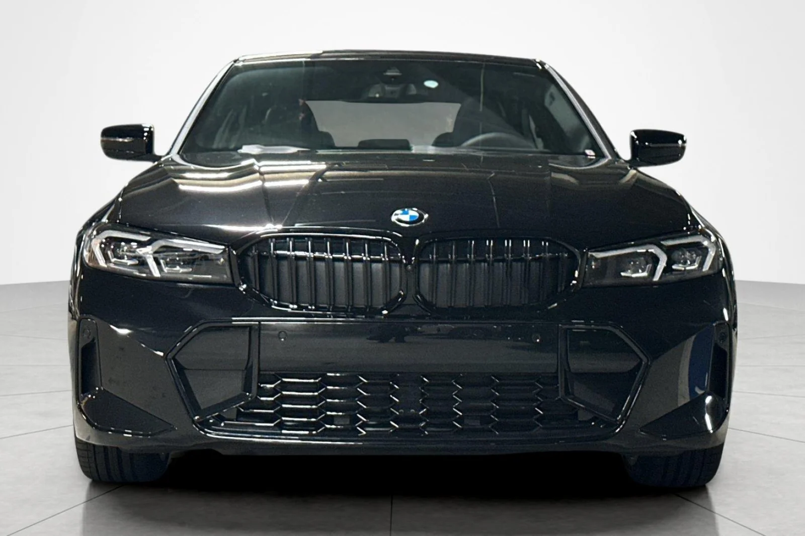 New 2026 Black Sapphire Metallic BMW 330i NA image 8