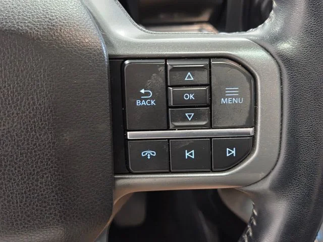 Used 2022 Silver Ford Lariat image 24