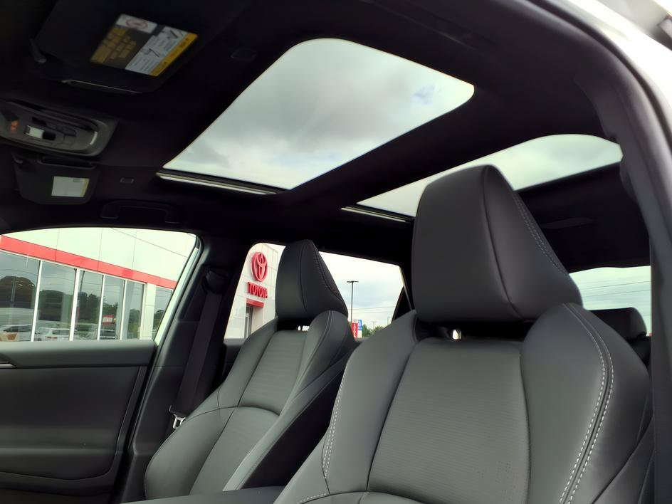 Certified Used 2023 Pearl Toyota Limited image 14