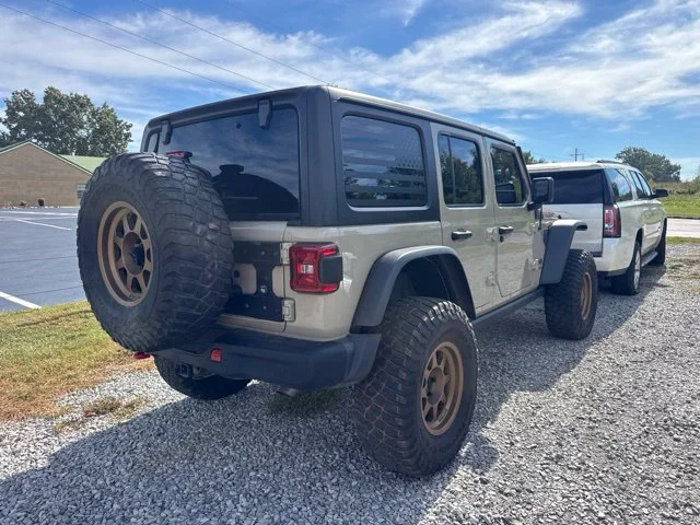 Used 2022  Jeep Unlimited Rubicon image 5