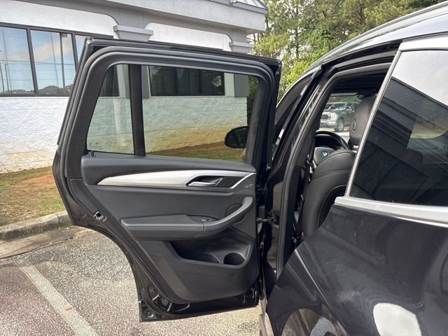 Used 2021 Black BMW sDrive30i image 15