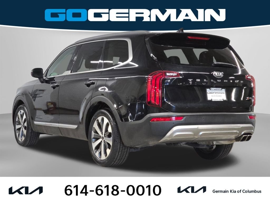 Used 2020 Black Kia S image 11