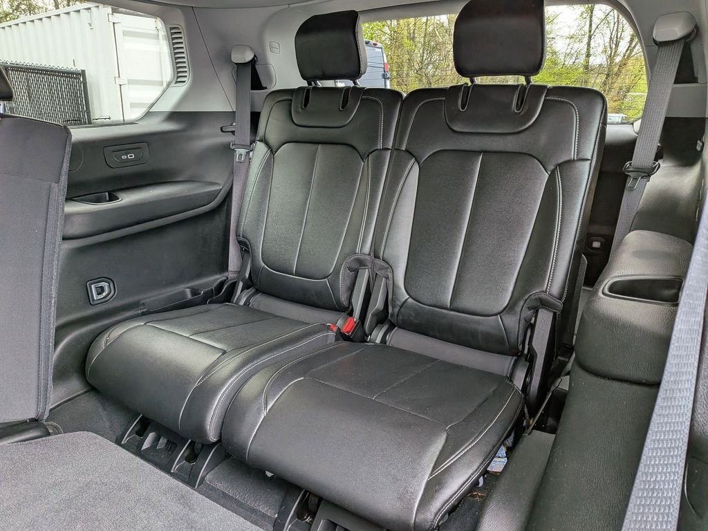 Used 2023 Black Jeep Limited image 26