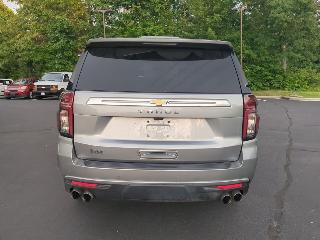 Used 2024 Gray Chevrolet High Country image 6