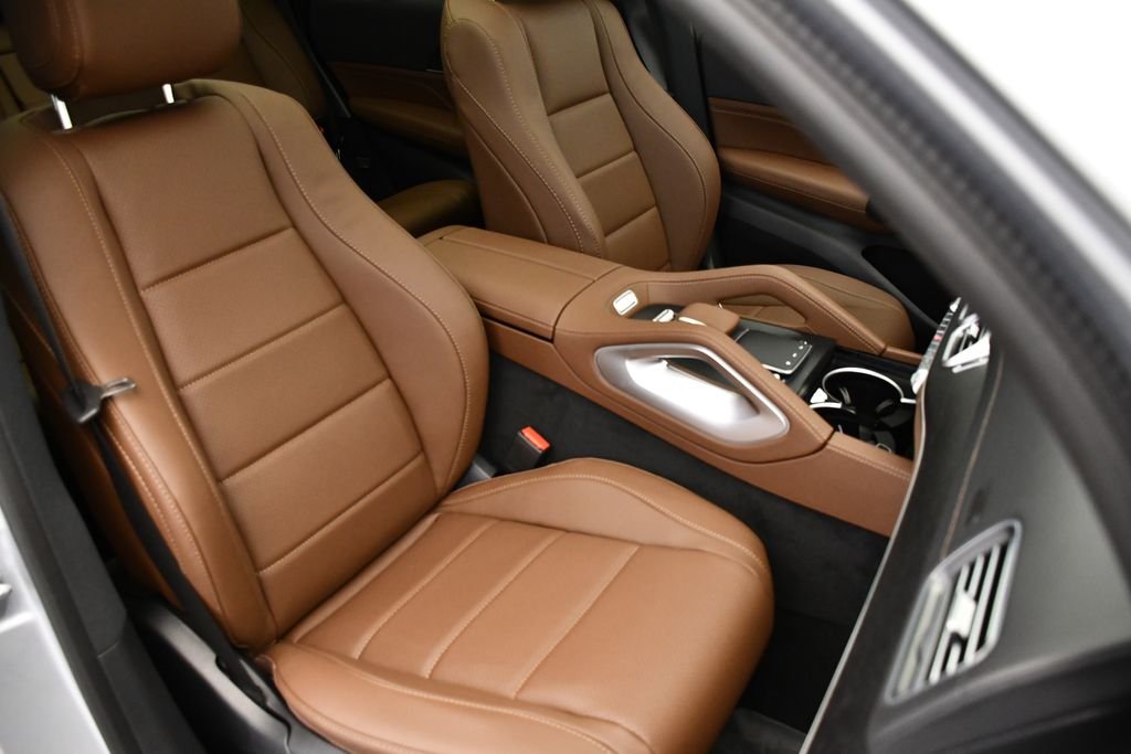 2025 Mercedes-Benz GLS Base - Photo 49