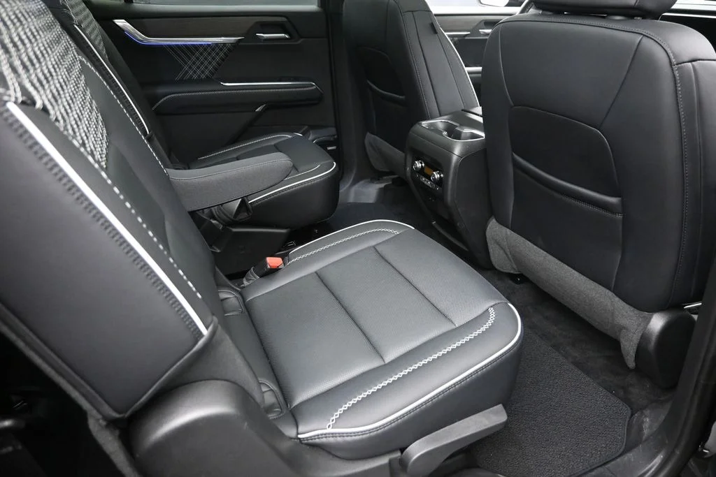 Used 2026 Black GMC Denali image 10