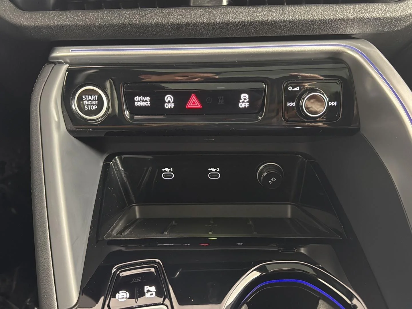 Used 2025 Mythos Black Metallic Audi Premium image 17