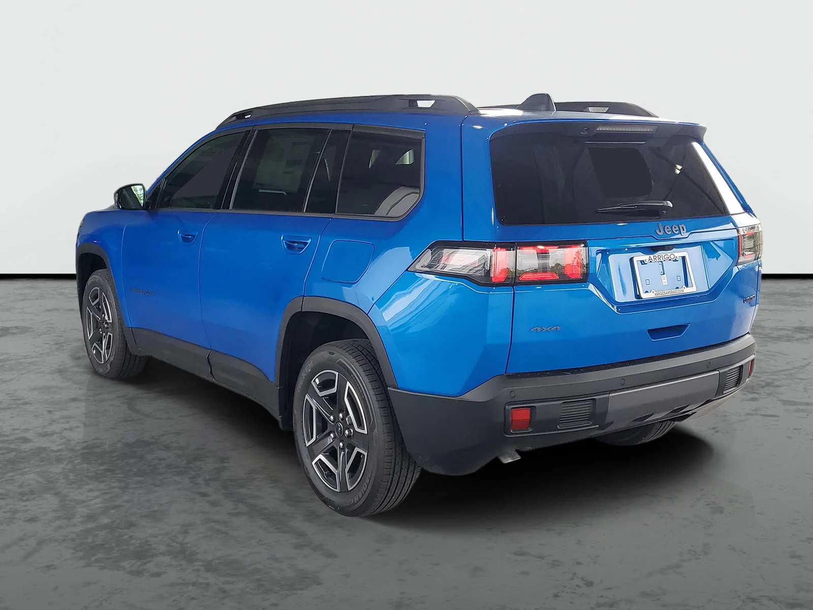 New 2026 Hydro Blue Pearl-Coat Exterior Paint Jeep Limited image 2