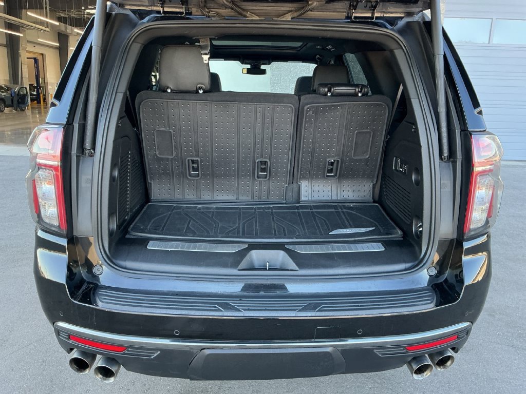 Used 2022 BLACK Chevrolet Z71 image 29
