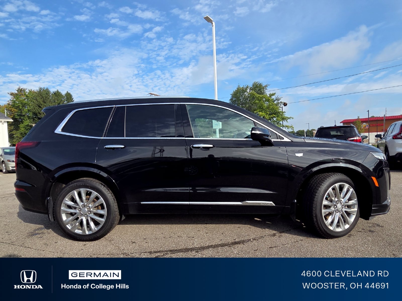 Used 2021 Black Metallic Cadillac Premium Luxury image 18