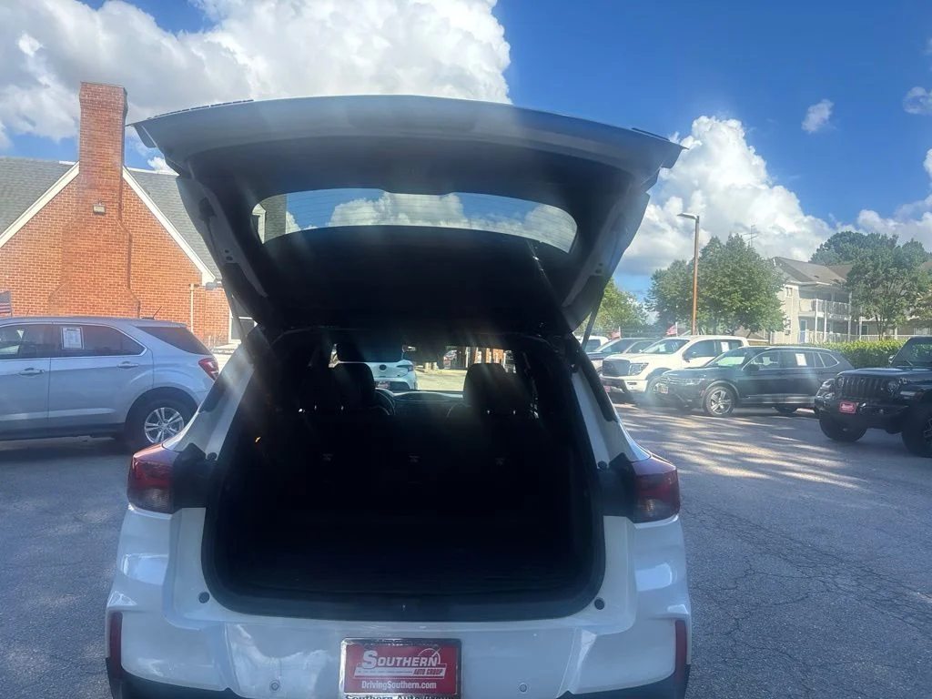Used 2021 White Chevrolet RS image 11
