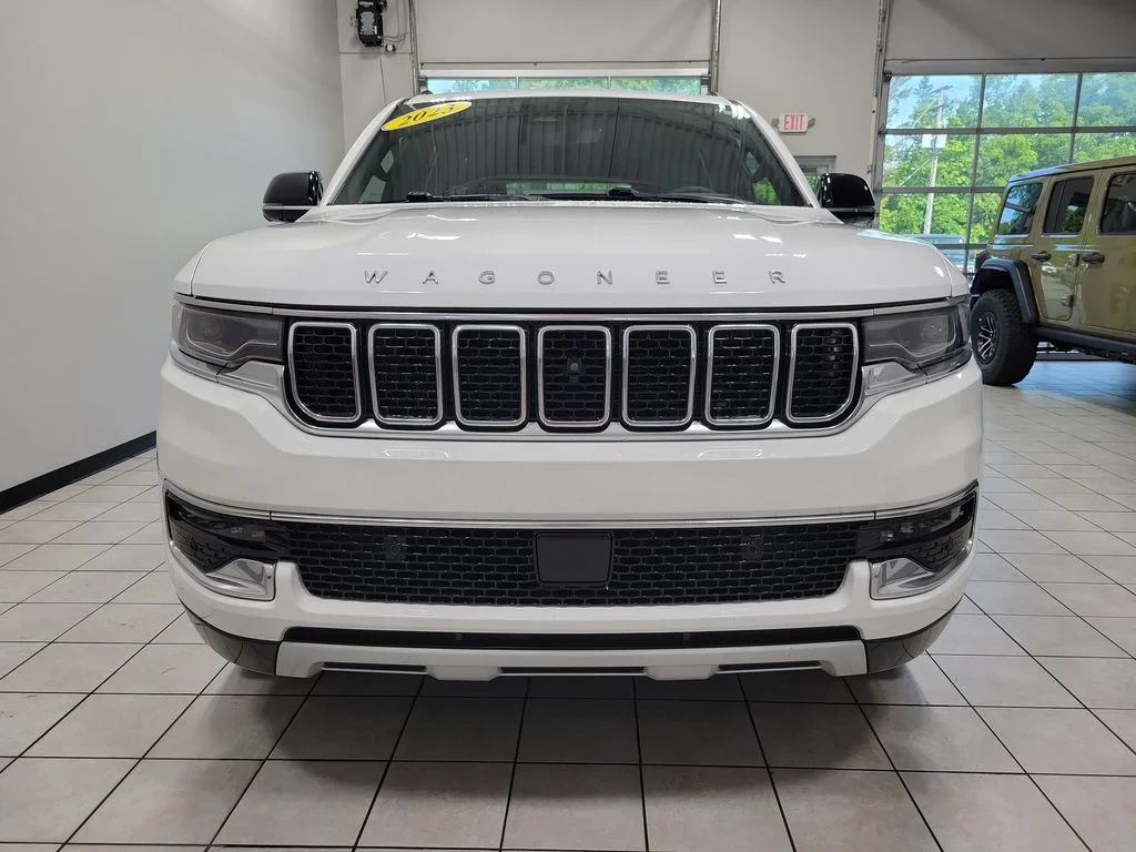Used 2023 White Jeep Series II image 6